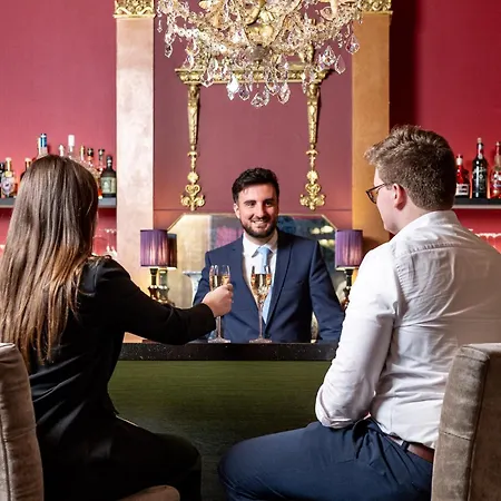Luxury Boutique De Castillion 4*